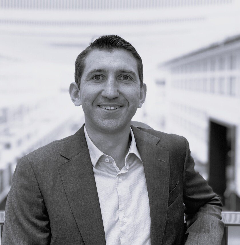 F 0734 250619 David Restucci V2 v3