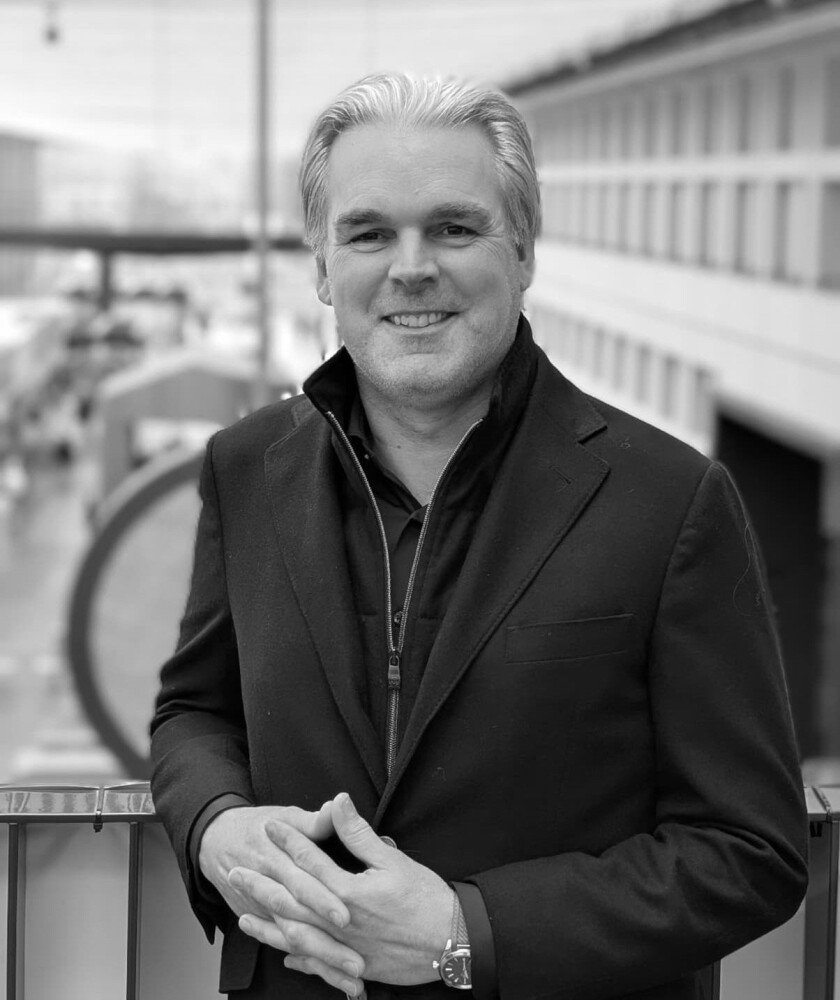 F 0734 Hans van der Sluijs